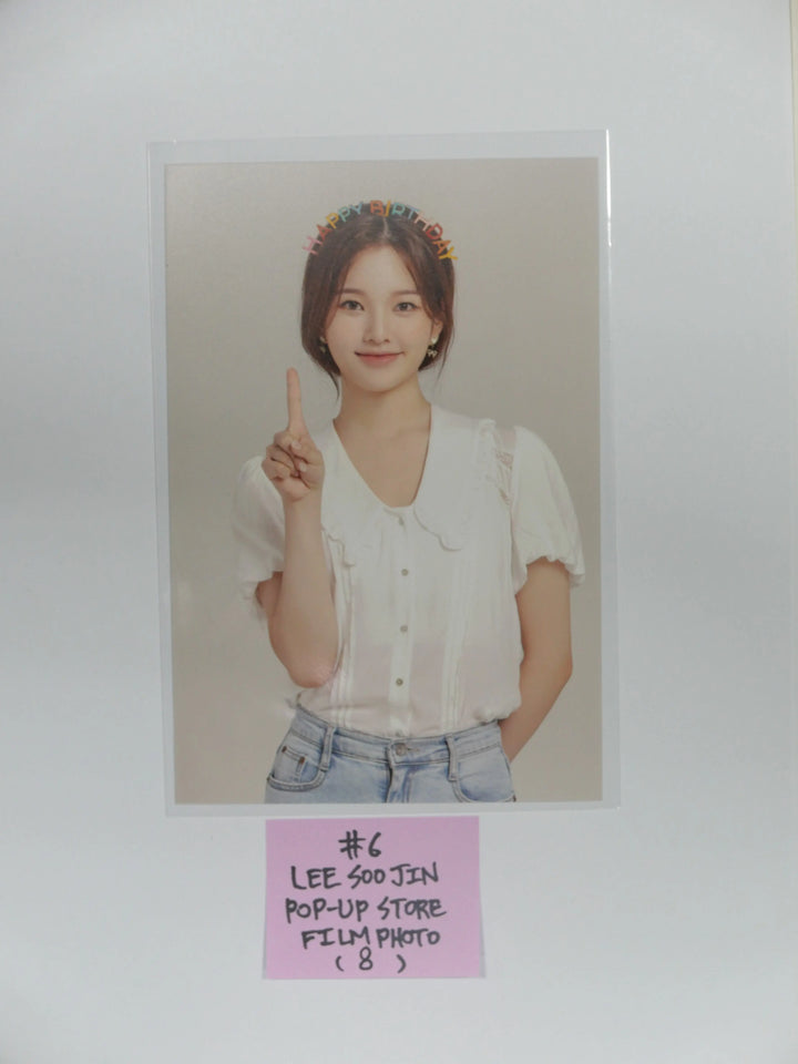 Weeekly - Happy Birthday Weeekly! POP-UP Store Film Photocard (Soo Jin, Ji Yoon & Zoa) - HALLYUSUPERSTORE