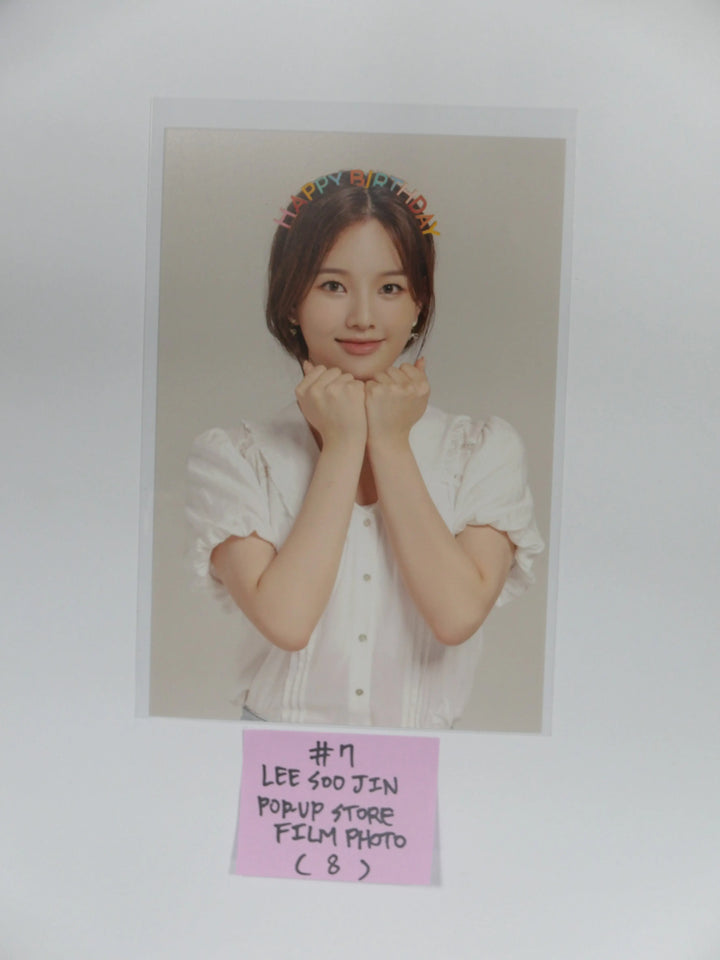 Weeekly - Happy Birthday Weeekly! POP-UP Store Film Photocard (Soo Jin, Ji Yoon & Zoa) - HALLYUSUPERSTORE