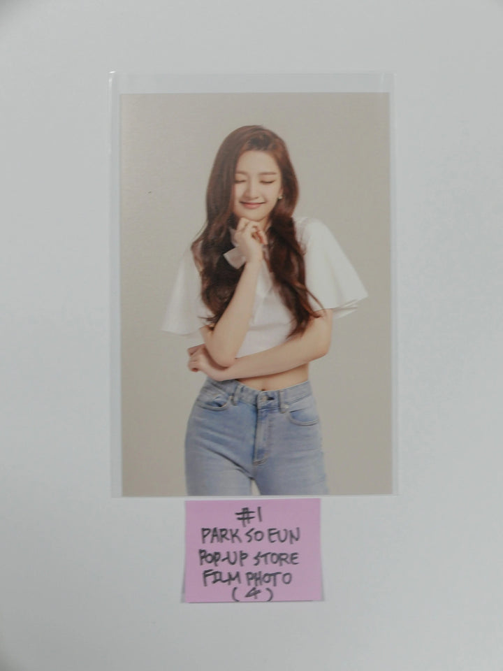 Weeekly - Happy Birthday Weeekly! POP-UP Store Film Photocard (Ji Han, So Eun & Jae Hee) - HALLYUSUPERSTORE