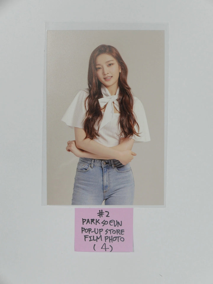 Weeekly - Happy Birthday Weeekly! POP-UP Store Film Photocard (Ji Han, So Eun & Jae Hee) - HALLYUSUPERSTORE