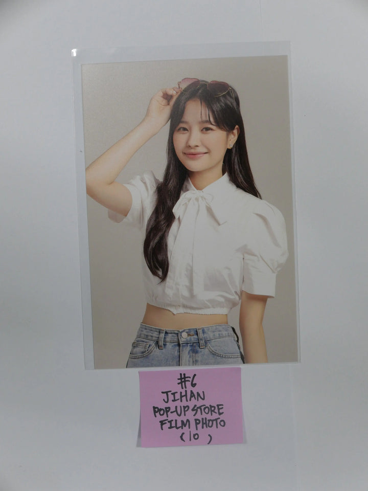 Weeekly - Happy Birthday Weeekly! POP-UP Store Film Photocard (Ji Han, So Eun & Jae Hee) - HALLYUSUPERSTORE