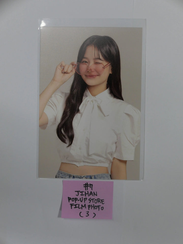 Weeekly - Happy Birthday Weeekly! POP-UP Store Film Photocard (Ji Han, So Eun & Jae Hee) - HALLYUSUPERSTORE