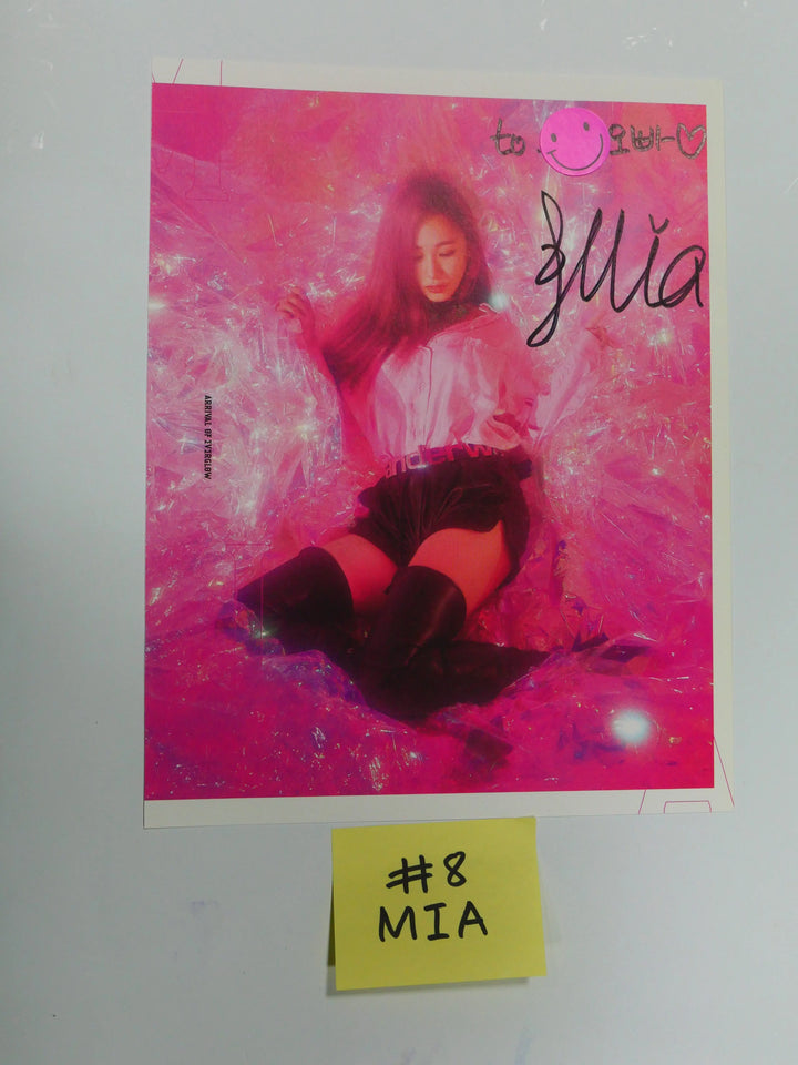 Everglow - A Cut Page From Fansign Event Albums - HALLYUSUPERSTORE