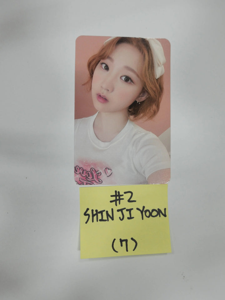 Weeekly - Play Game: Holiday - Official Photocard - HALLYUSUPERSTORE