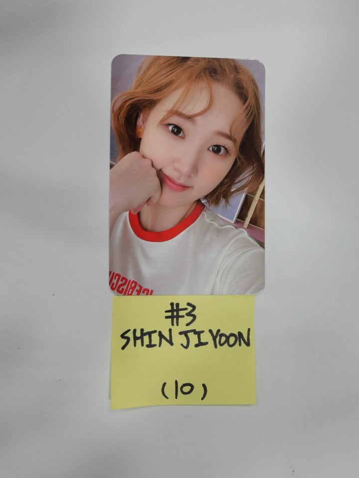 Weeekly - Play Game: Holiday - Official Photocard - HALLYUSUPERSTORE