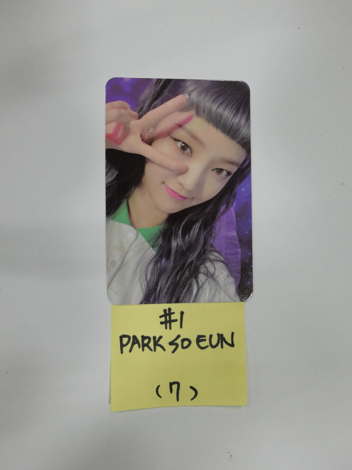 Weeekly - Play Game: Holiday - Official Photocard - HALLYUSUPERSTORE