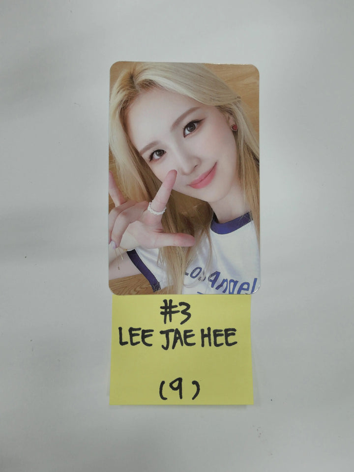 Weeekly - Play Game: Holiday - Official Photocard - HALLYUSUPERSTORE