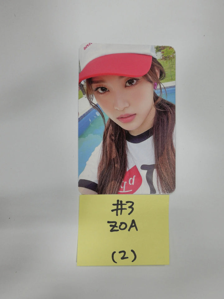 Weeekly - Play Game: Holiday - Official Photocard - HALLYUSUPERSTORE