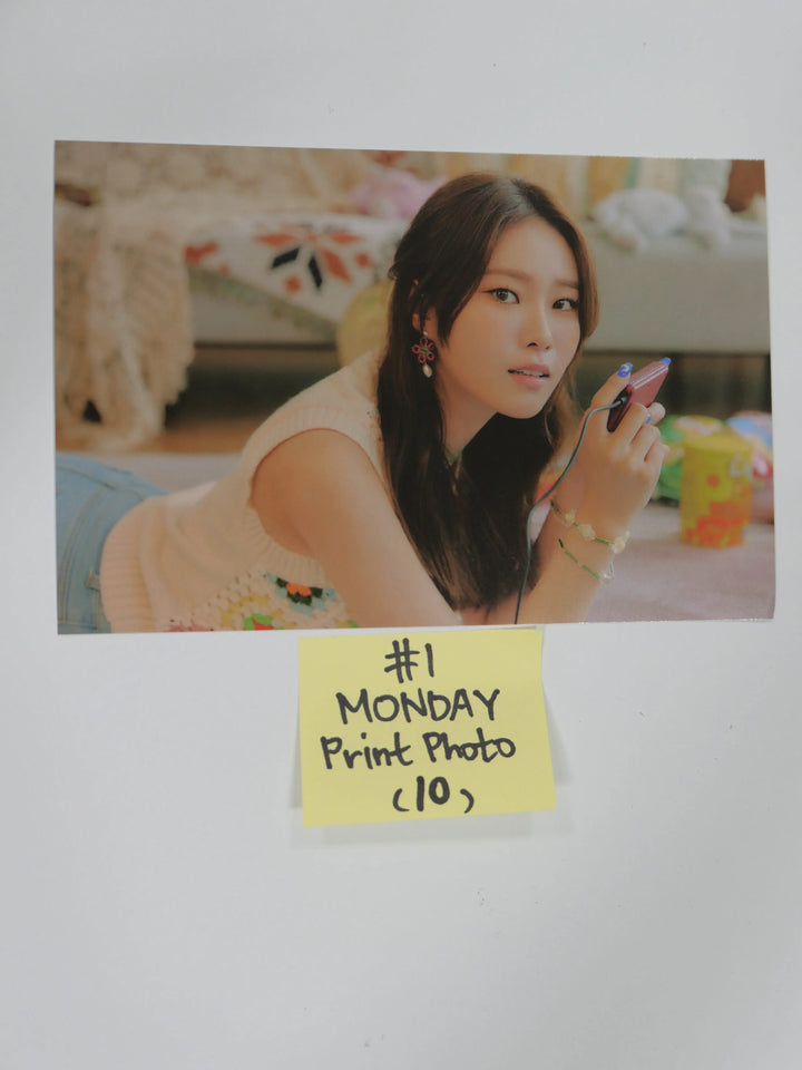 Weeekly - Play Game: Holiday - Official Printed Photo & Photo Ticket - HALLYUSUPERSTORE