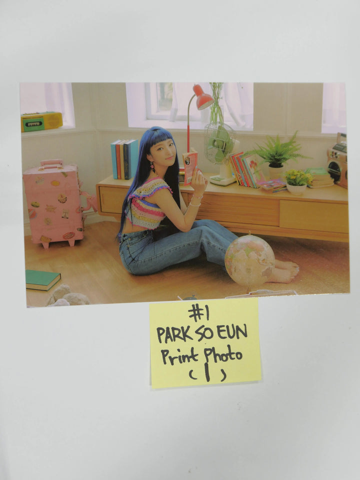 Weeekly - Play Game: Holiday - Official Printed Photo & Photo Ticket - HALLYUSUPERSTORE