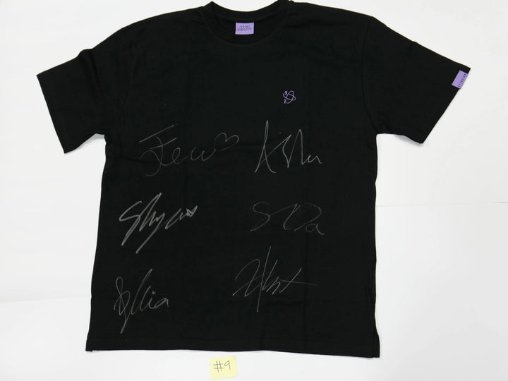 2021 EVERGLOW Online Concert 'The First' - All Member Hand Autographed T-Shirt - HALLYUSUPERSTORE