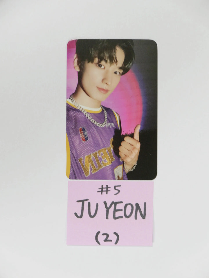 The Boyz "THRILL-ING" 6th Mini-  Official Photocard (Bang Ver.) - HALLYUSUPERSTORE
