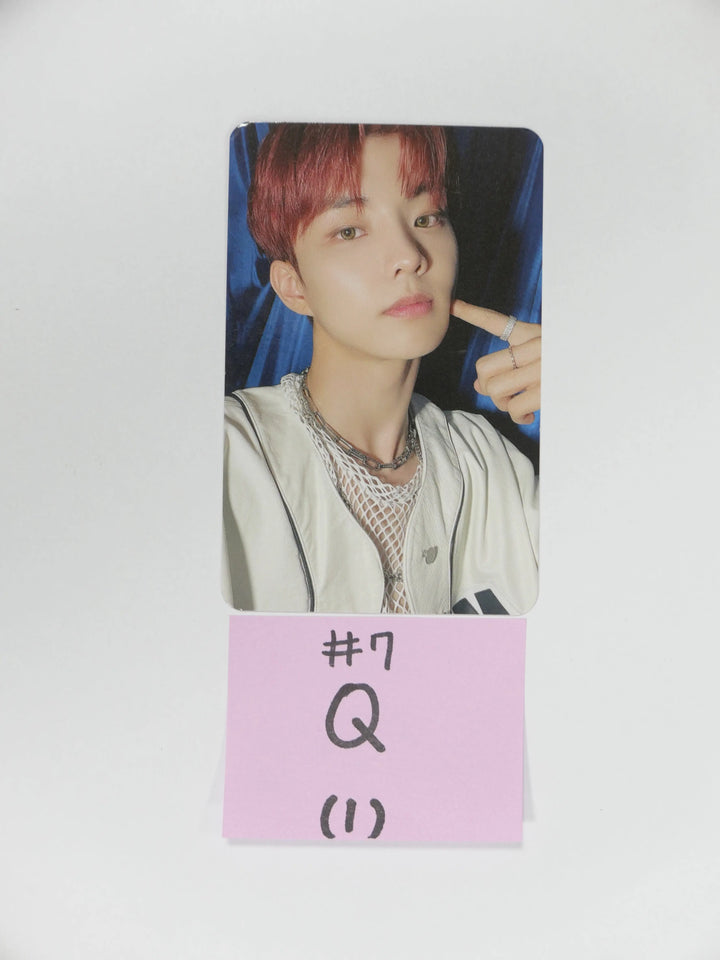 The Boyz "THRILL-ING" 6th Mini-  Official Photocard (Bang Ver.) - HALLYUSUPERSTORE