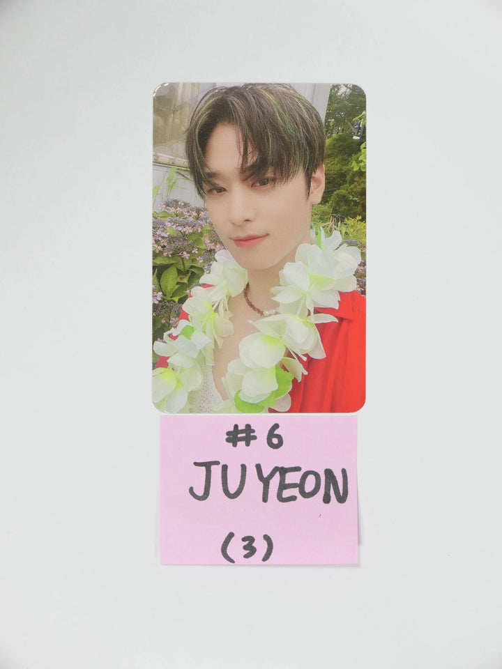 The Boyz "THRILL-ING" 6th Mini-  Official Photocard (Splash Ver.) - HALLYUSUPERSTORE