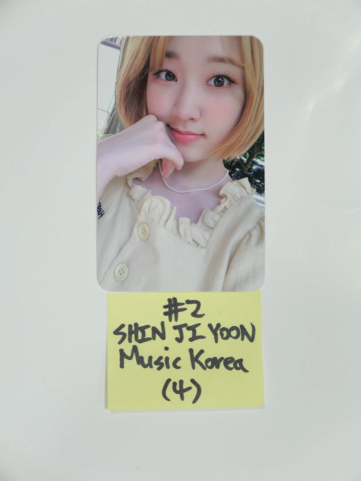 Weeekly - Play Game: Holiday - Musickorea Fan Sign Event Photocard - HALLYUSUPERSTORE