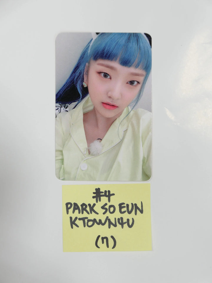 Weeekly - Play Game: Holiday -Ktown4U Fan Sign Event Photocard Ver. 2 - HALLYUSUPERSTORE