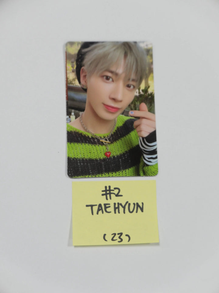 TXT 'Fight Or Escape' - Official Photocard - HALLYUSUPERSTORE