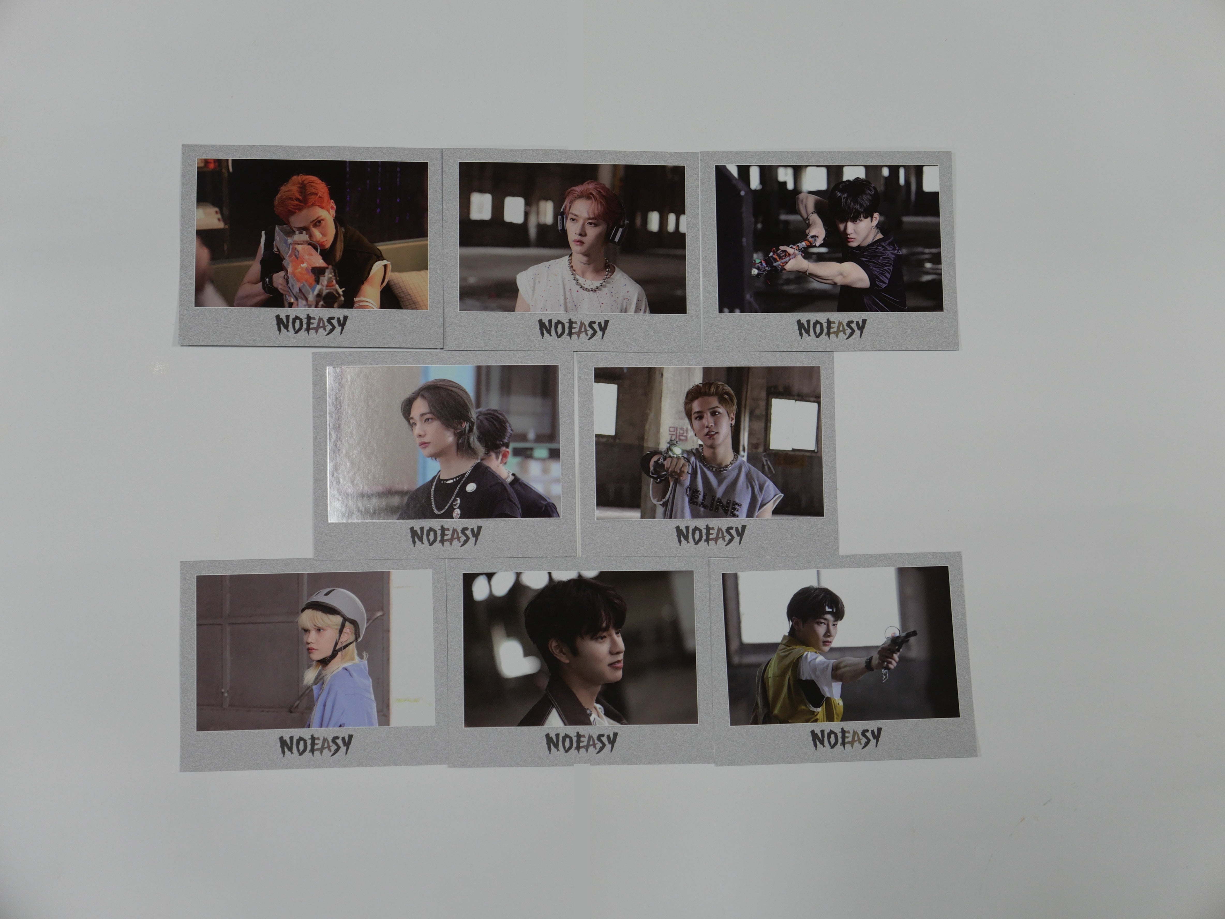 Stray Kids 'No Easy' - Synnara Pre-Order Benefit Polaroid Type Photocard