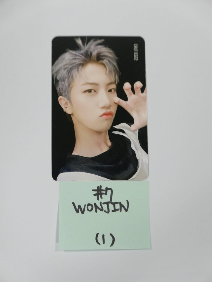 Cravity "The Awakening Written In The Stars" 1st - Official Photocard - HALLYUSUPERSTORE