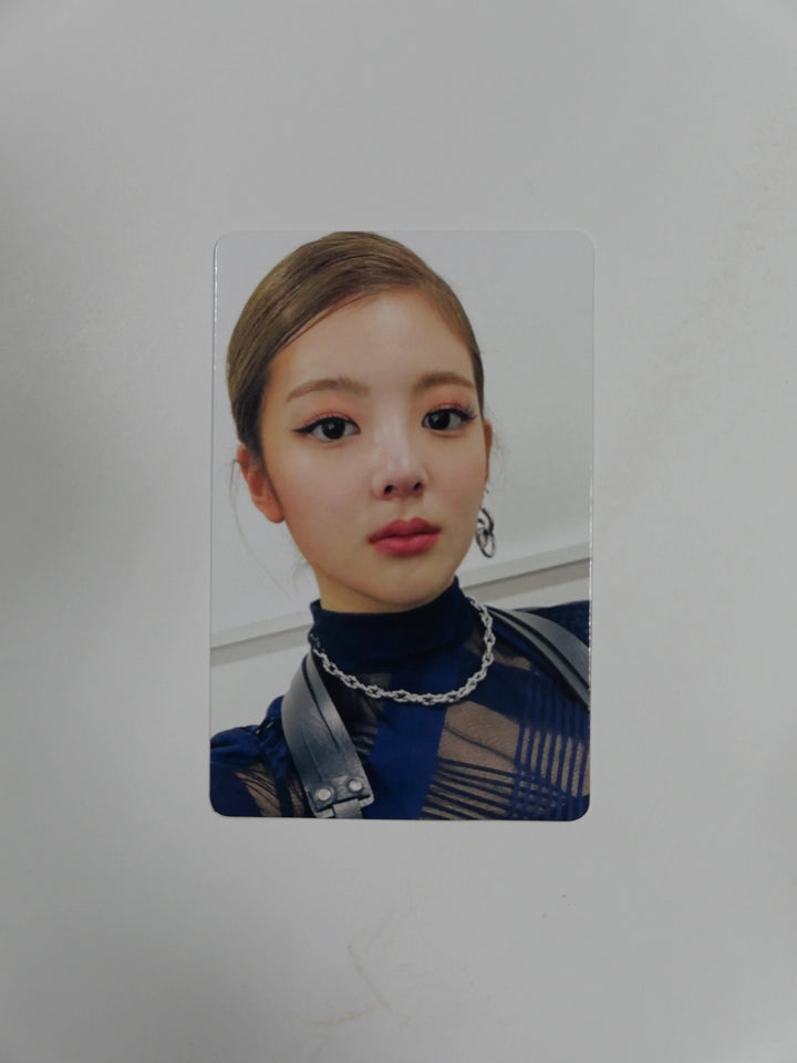 Itzy - No Bad Days- September (Holiday VIBE) - Pre-order Benefit Polaroid Photocard & Official Photocard - HALLYUSUPERSTORE