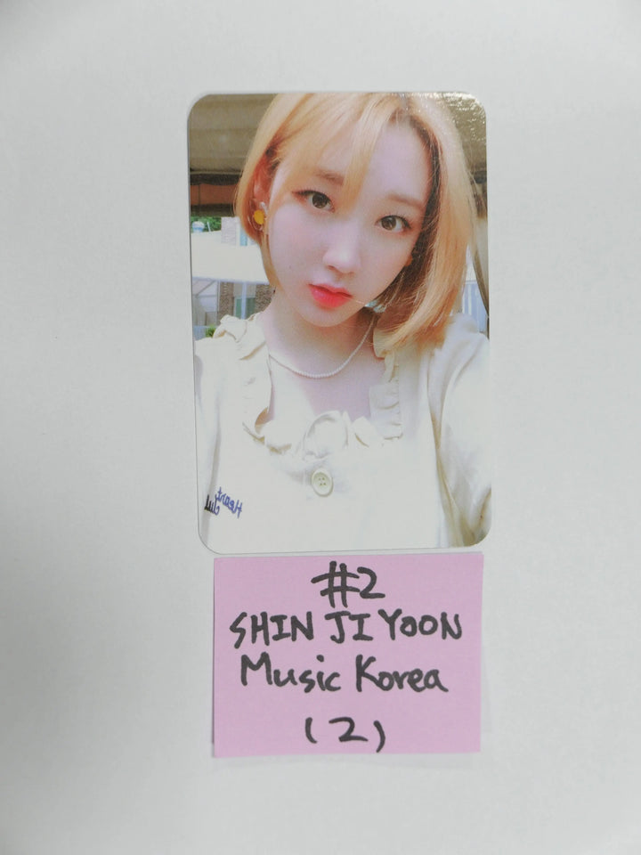 Weeekly "Play Game: Holiday" - Musickorea Fan Sign Event Photocard Round 2 - HALLYUSUPERSTORE