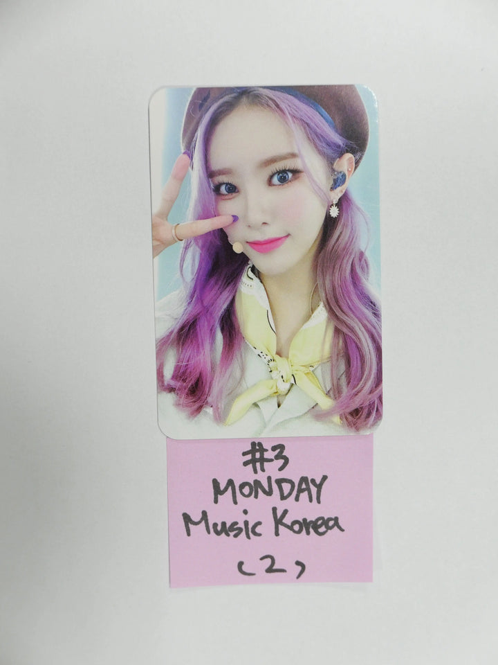 Weeekly "Play Game: Holiday" - Musickorea Fan Sign Event Photocard Round 2 - HALLYUSUPERSTORE