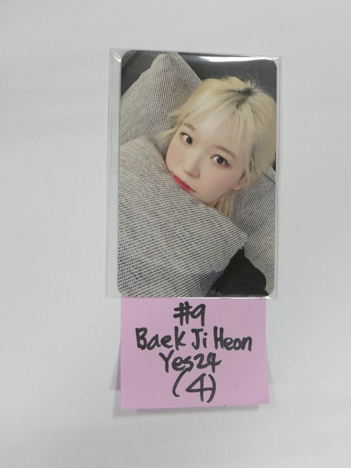 Fromis_9 "Talk&Talk" - Yes24 Fan Sign Event Photocard - HALLYUSUPERSTORE