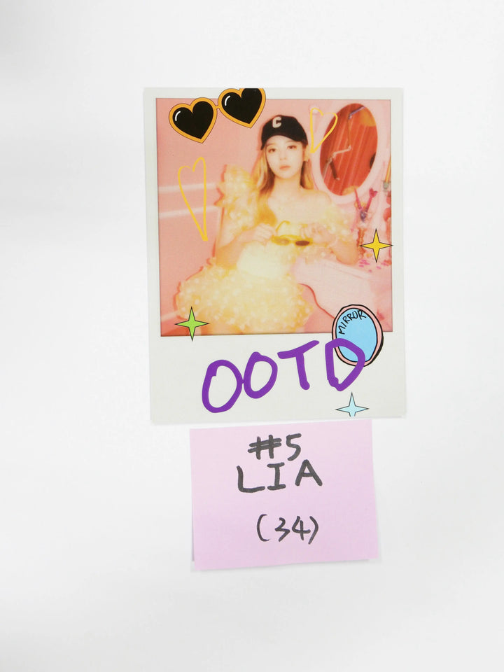 ITZY 'CRAZY IN LOVE' - Standing Card, Polaroid Photocard - HALLYUSUPERSTORE