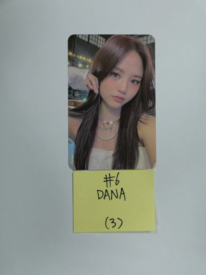HOT ISSUE 1st Single Album 'ICONS' - Official Photocard - HALLYUSUPERSTORE