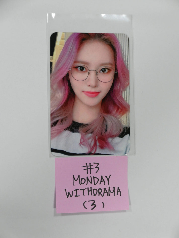 Weeekly "Holiday Party" 4th Mini- Withdrama event Fansign Event Photocard - HALLYUSUPERSTORE