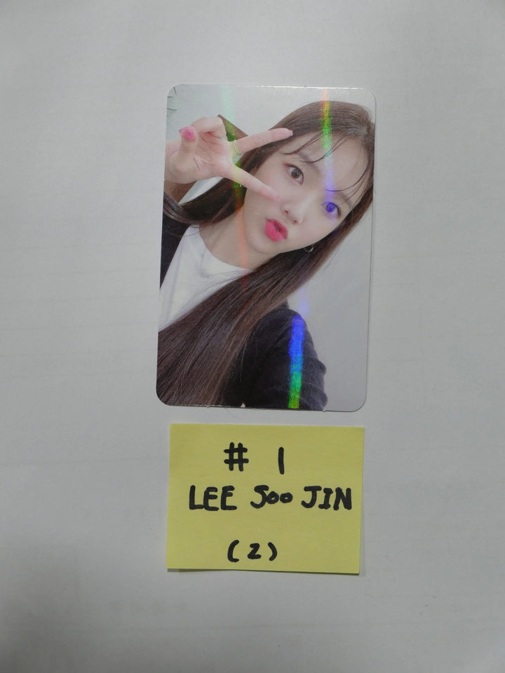 Weeekly "Play Game : Holiday" 4th Mini - YGLOBAL Fansign Event Hologram Photocard - HALLYUSUPERSTORE