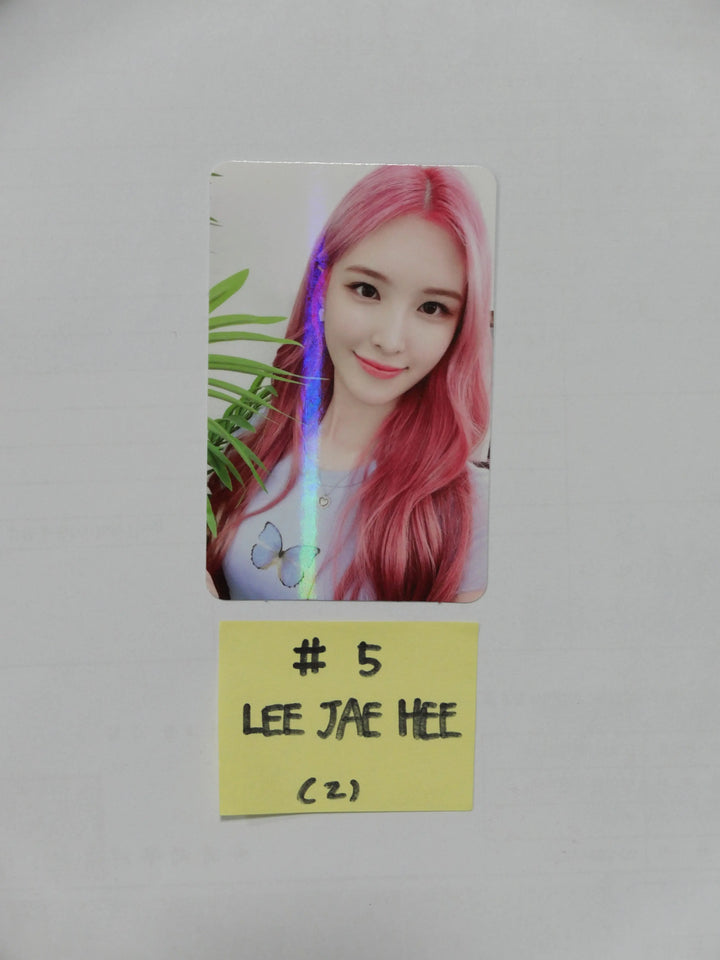 Weeekly "Play Game : Holiday" 4th Mini - YGLOBAL Fansign Event Hologram Photocard - HALLYUSUPERSTORE