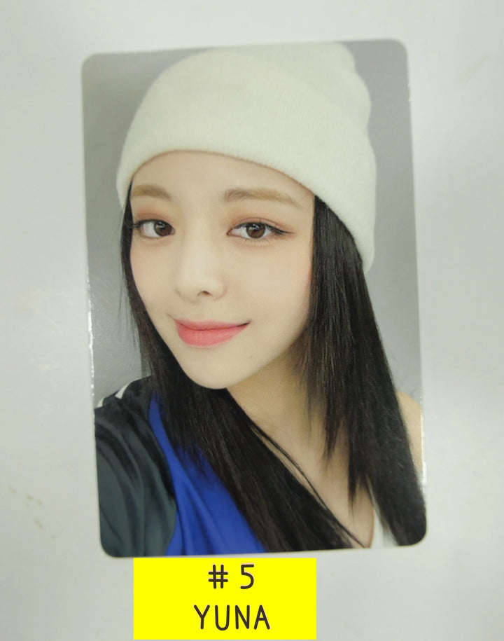 Itzy - No Bad Days- NOVEMBER (SWEET ME UP) - Pre-order Benefit Polaroid Photocard & Official Photocard - HALLYUSUPERSTORE