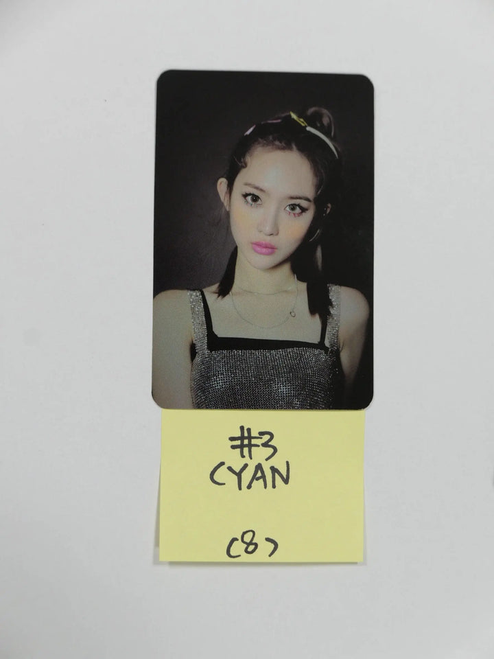 Bugaboo 'Bugaboo' 1st Single - Official Photocard - HALLYUSUPERSTORE