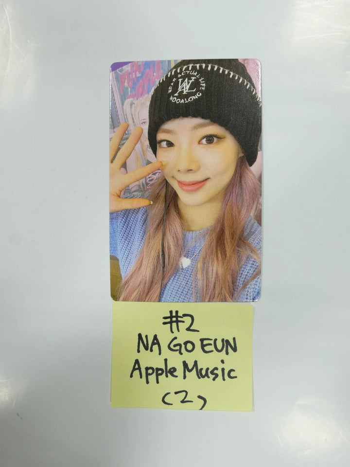 Purple Kiss 'Hide & Seek' - Apple Music Fansign Event Photocard Round 2 - HALLYUSUPERSTORE