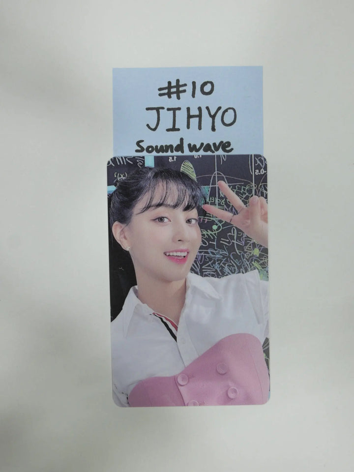 TWICE 'Formula of Love: O+T=<3' - Soundwave Luckydraw PVC Photocard - HALLYUSUPERSTORE