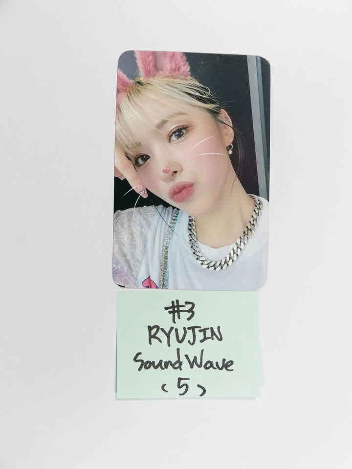 ITZY 'CRAZY IN LOVE' - Soundwave Fansign Event Photocard Round 2 - HALLYUSUPERSTORE
