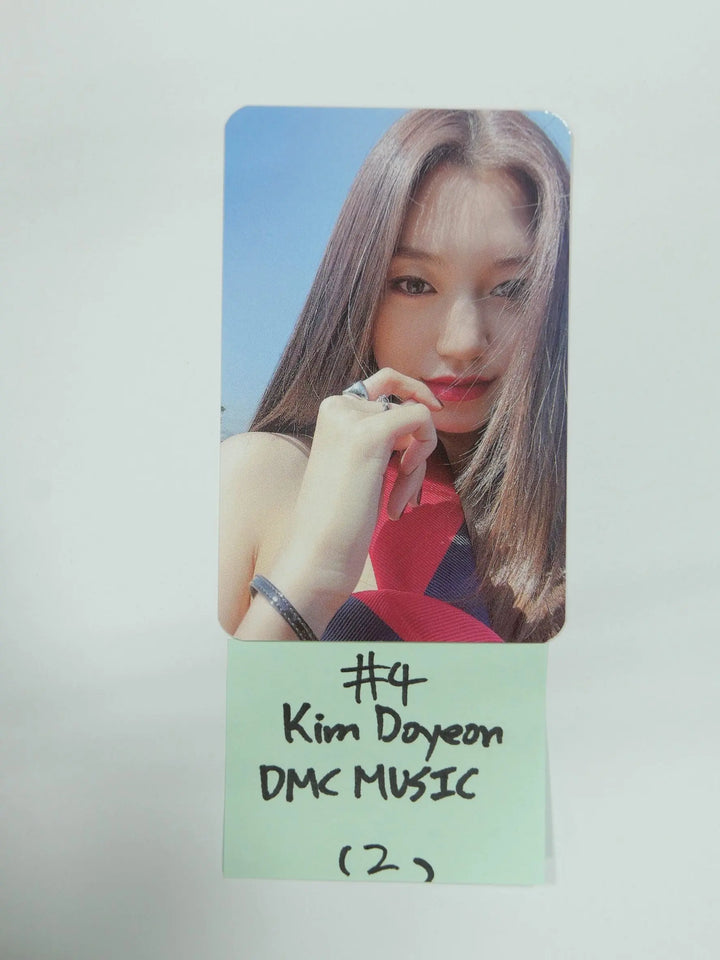 Weki Meki ‘I AM ME.’- DMC Music Fan Sign Event Photocard - HALLYUSUPERSTORE