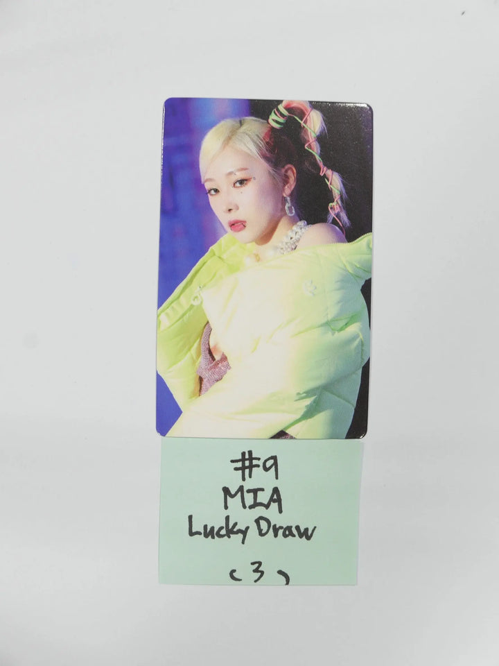 Everglow 'Return of The Girl' - Apple Music Luckydraw Photocard - HALLYUSUPERSTORE