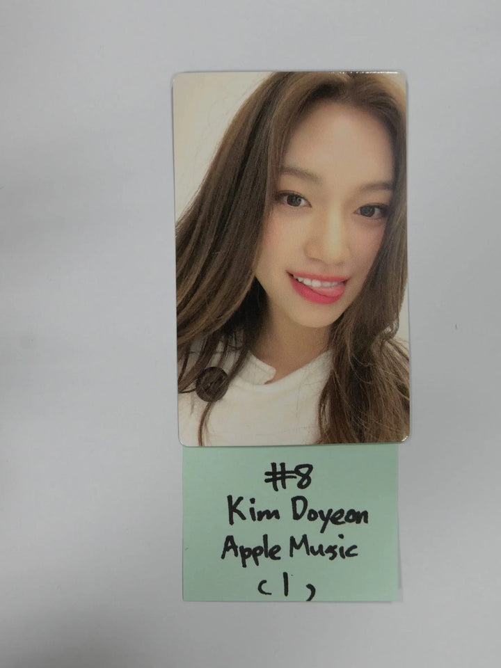 Weki Meki ‘I AM ME.’- Apple Music Fan Sign Event Photocard - HALLYUSUPERSTORE