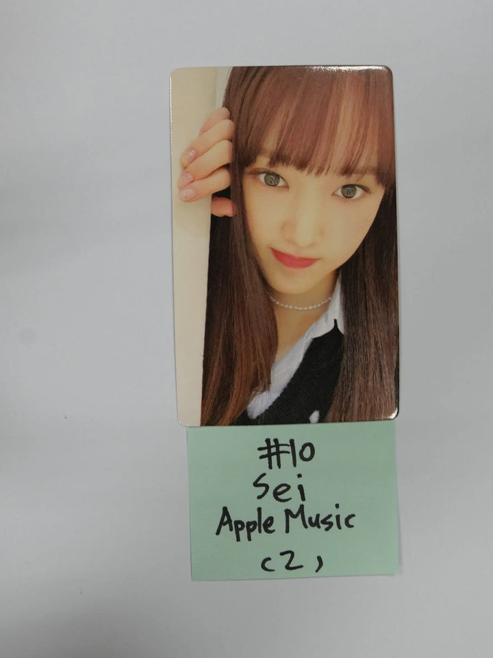 Weki Meki ‘I AM ME.’- Apple Music Fan Sign Event Photocard - HALLYUSUPERSTORE