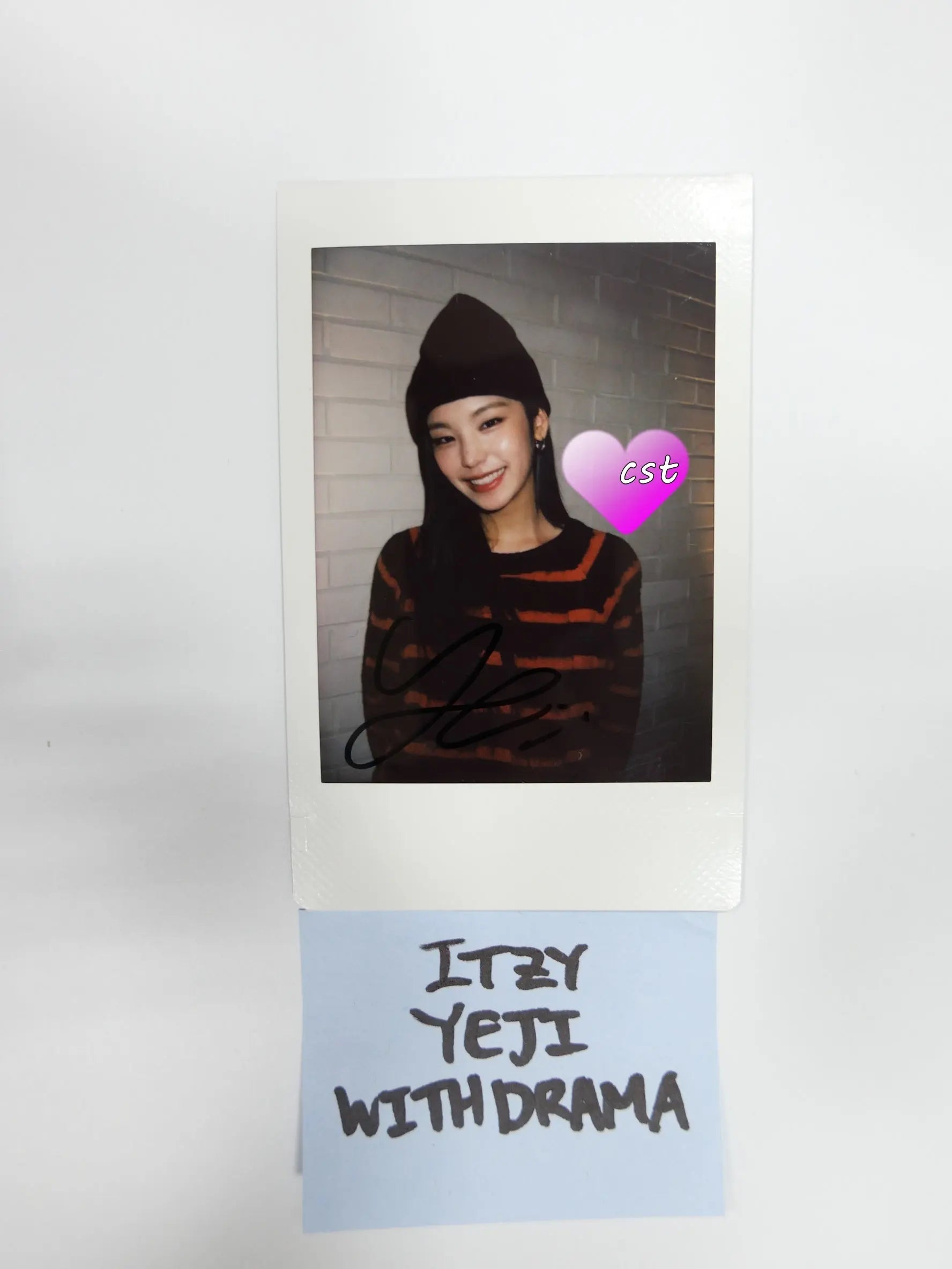 Yeji (Of Itzy) 'CRAZY IN LOVE' - Hand Autographed(Signed) Polaroid