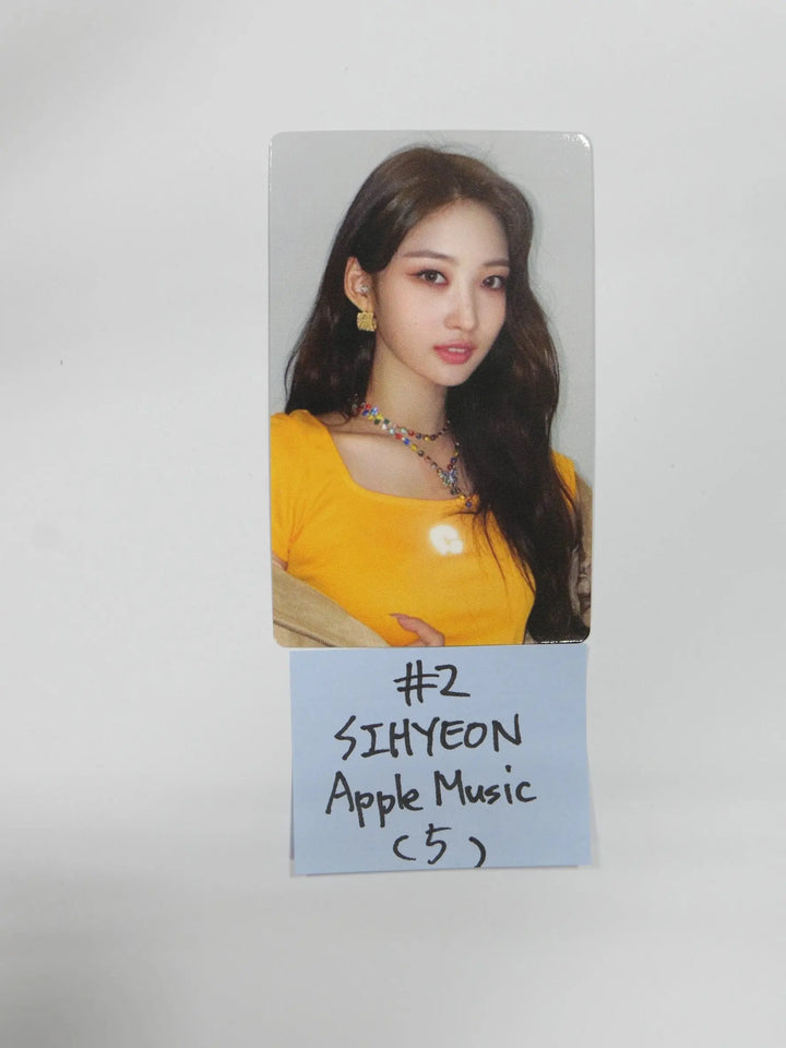 Everglow 'Return of The Girl' - Apple Music Fansign Event Photocard - HALLYUSUPERSTORE