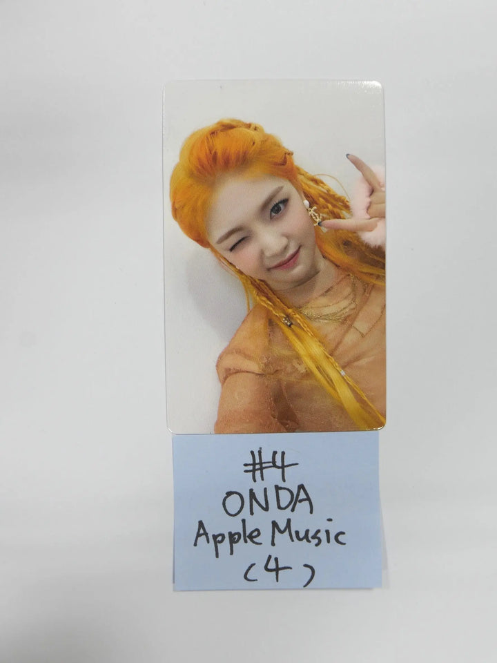 Everglow 'Return of The Girl' - Apple Music Fansign Event Photocard - HALLYUSUPERSTORE