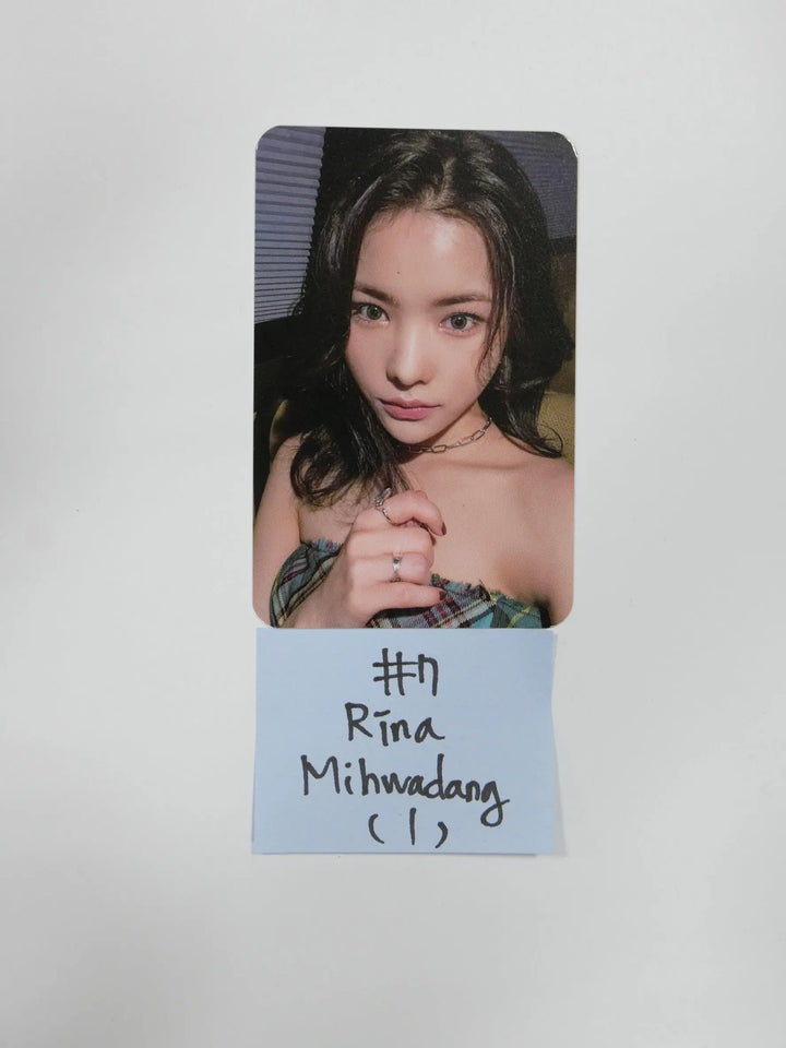 Weki Meki ‘I AM ME.’- Mihawdang Fan Sign Event Photocard - HALLYUSUPERSTORE