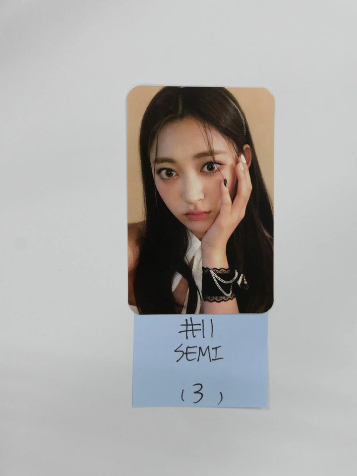 Cignature 'Dear Diary Moment' 2nd - Official Photocard - HALLYUSUPERSTORE
