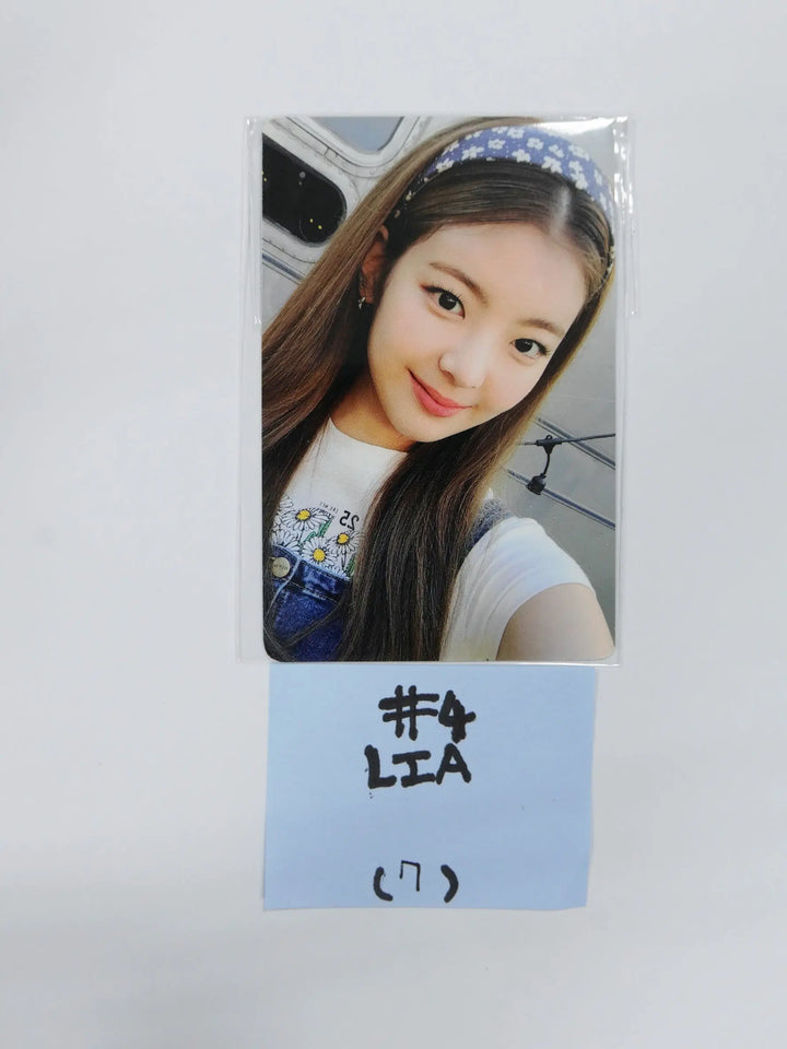 ITZY 'Best Friends Forever' - Event Exclusive Photocard - HALLYUSUPERSTORE