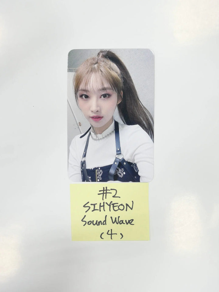Everglow 'Return of The Girl' - Soundwave Fansign Event Photocard - HALLYUSUPERSTORE