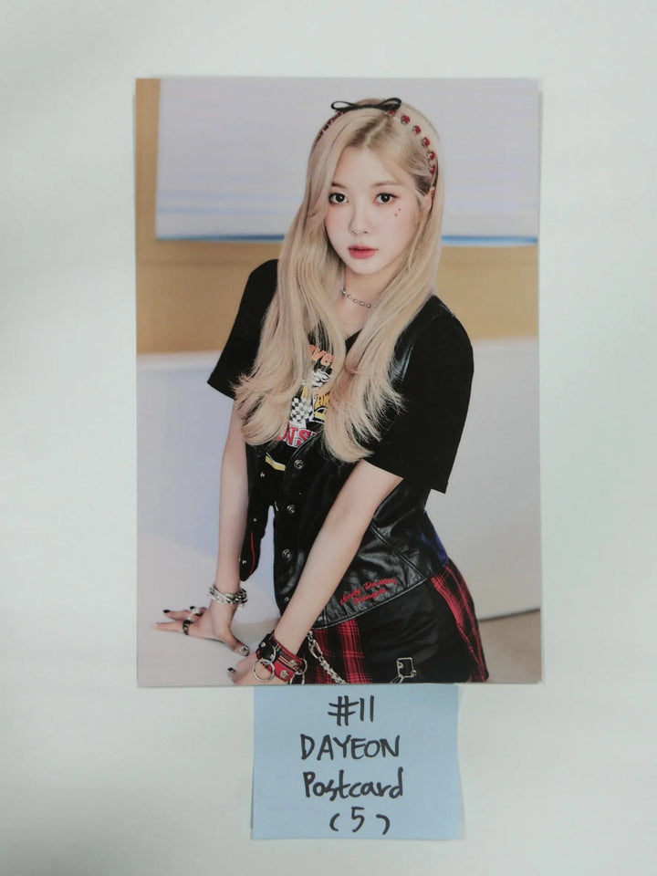 Kep1er "FIRST IMPACT" 1st - Official Postcard - HALLYUSUPERSTORE