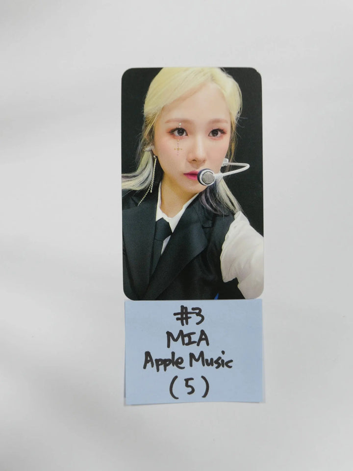 Everglow 'Return of The Girl' - Apple Music Fansign Event Photocard Round 4 - HALLYUSUPERSTORE